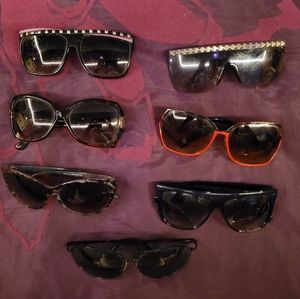 Lot of 7 pair of sunglasses